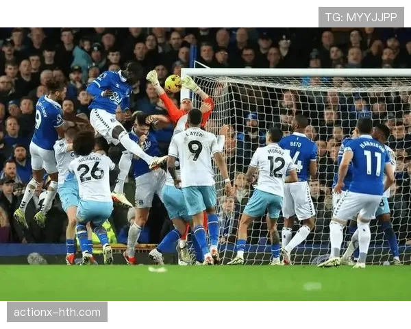 曼城关键比赛控制力下滑,对争冠形势产生影响 曼城关键比赛控制力下滑,对争冠形势产生影响